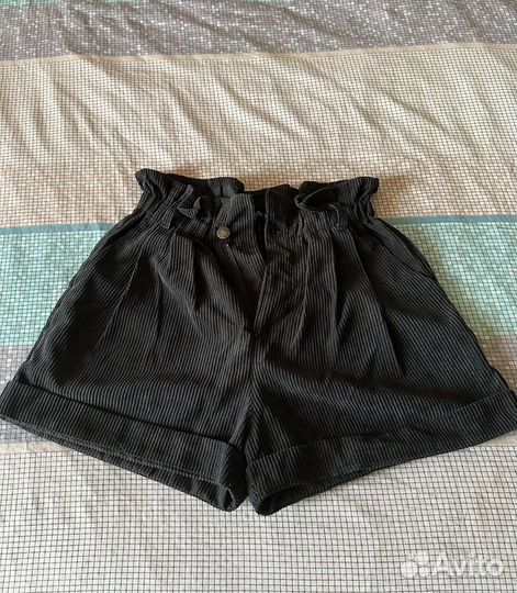 Шорты женские