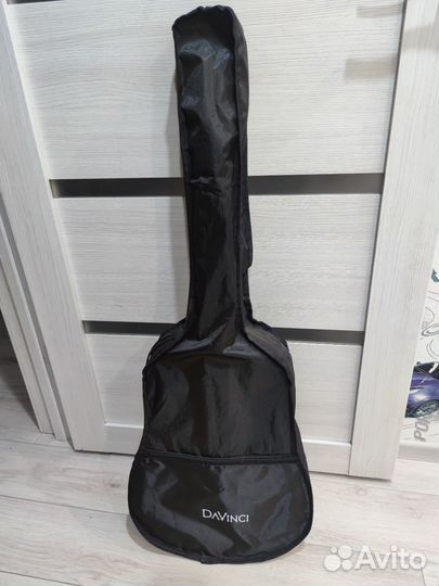 Акустическая гитара