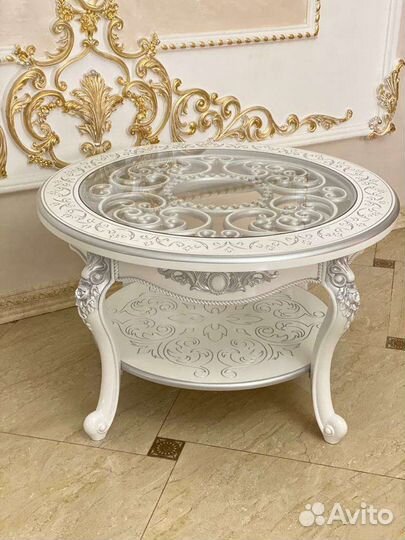 Журнальный столик круглый