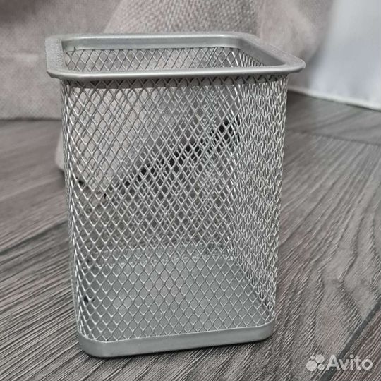 Стакан для ручек, квадратный