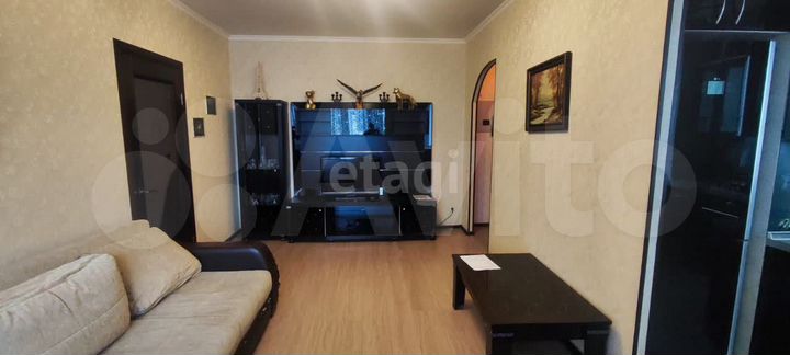 2-к. квартира, 42,2 м², 2/4 эт.