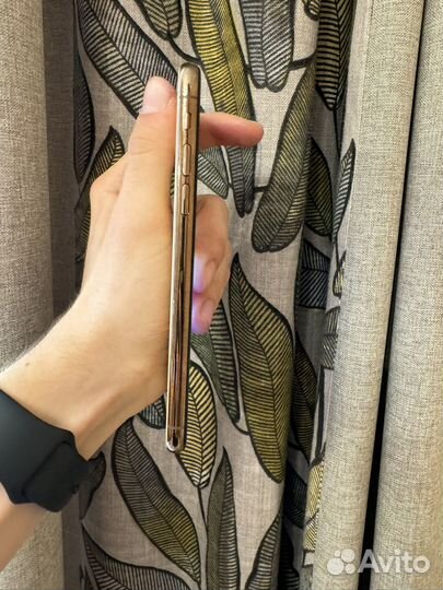 iPhone Xs, 256 ГБ