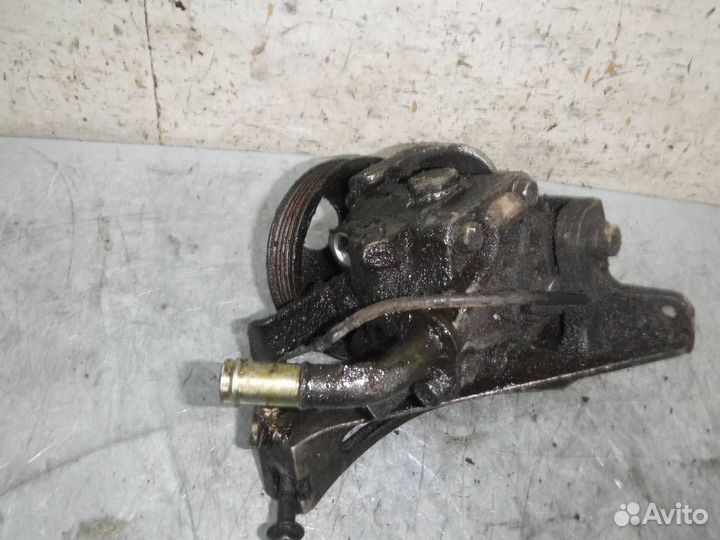 Насос гидроусилителя