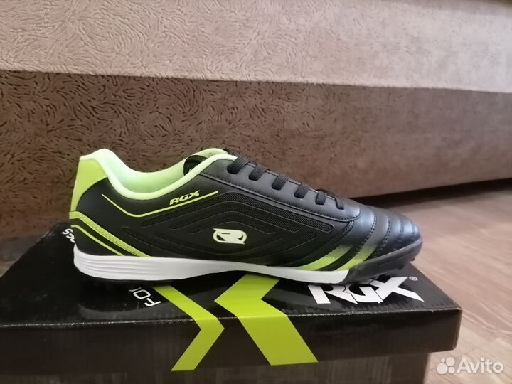 Футбольные бутсы 42 размер RGX