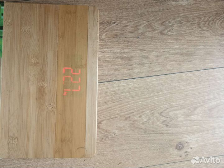 Весы напольные электронные со скрытым дисплеем