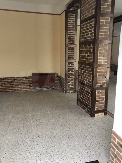 Коммерческая недвижимость, 85 м²