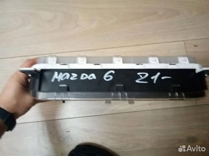 Панель приборов от Mazda Mazda 6 (GG) 2002-2007