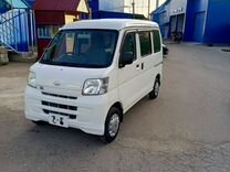 Daihatsu Hijet 0.7 AT, 2015, 75 000 км, с пробегом, цена 730 000 руб.