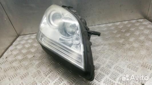 Фара правая mercedes benz M-class W164 (1BS14MU01)