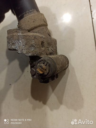Тормозной цилиндр(блок ручника) задний левый