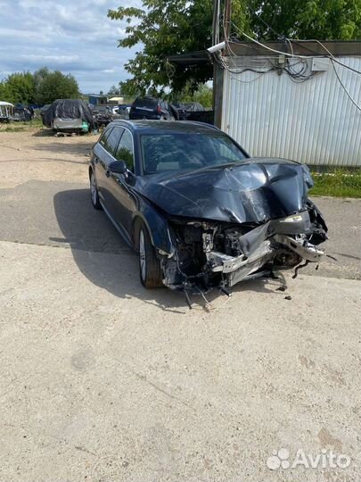 Audi A4 1.4 AMT, 2019, битый, 36 568 км