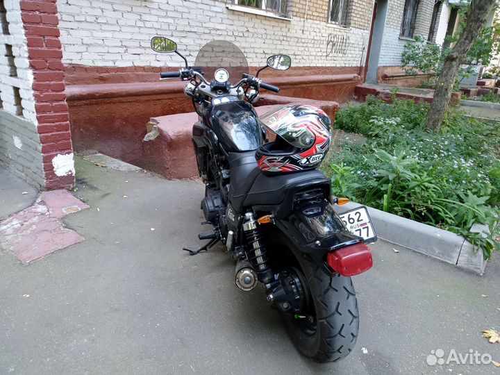 Мотоцикл Ямаха v max