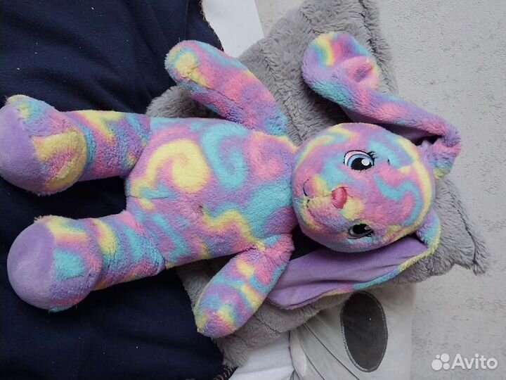 Игрушка заяц