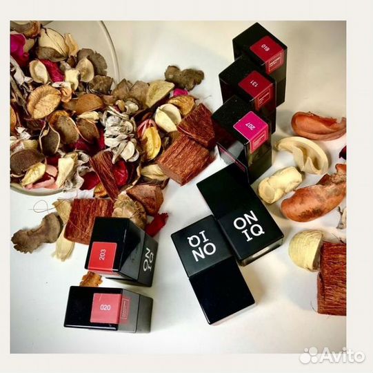 Маникюр,педикюр