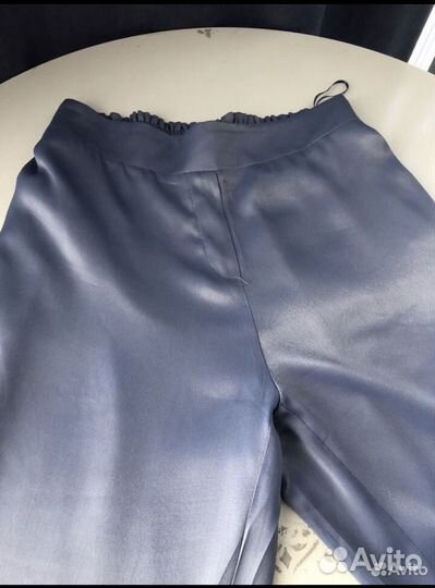 Джоггеры вискоза с атласным блеском франция