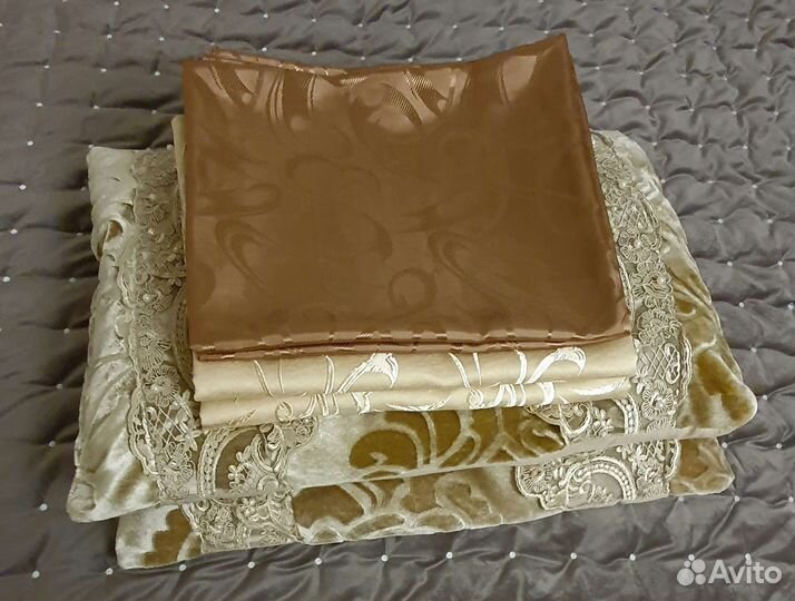 Покрывало, шторы, подушки