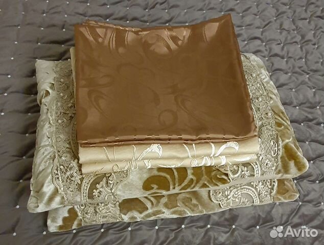 Покрывало, шторы, подушки