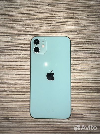iPhone 11, 64 ГБ