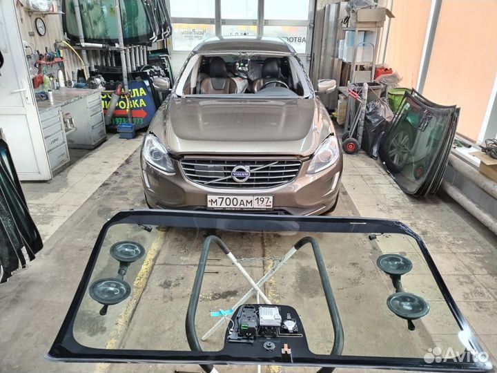 Лобовое стекло Volvo Xc60 Вольво Хс60