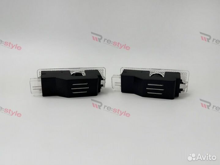 Проекция логотипа BMW на двери Тип 2