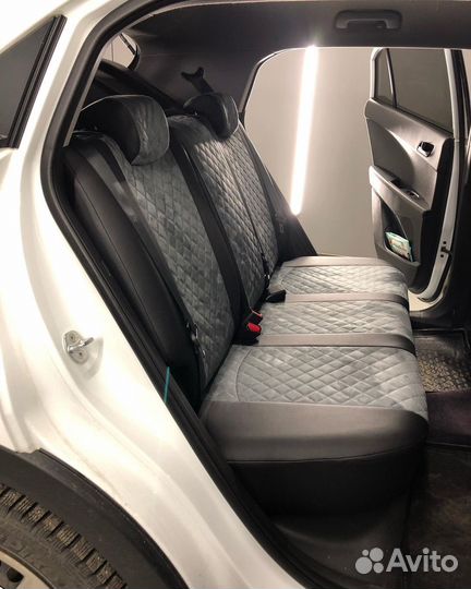 Автомобильные чехлы на Hyundai Creta I (2016-2021)