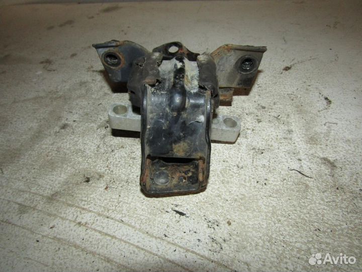 Опора кпп левая Fabia 2007-2015