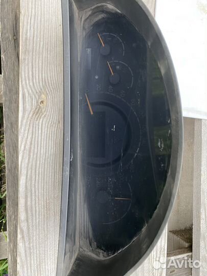 Приборная панель Мерседес