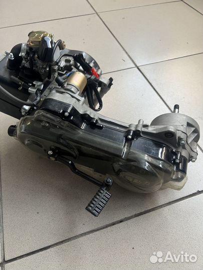 Мотор с карбюратором