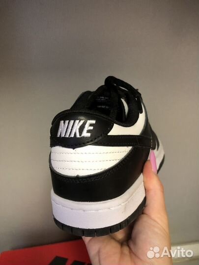 Nike Dunk Low retro white black Panda 42