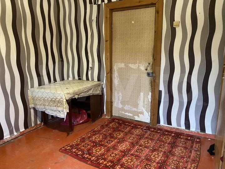 Комната 14 м² в 4-к., 5/9 эт.