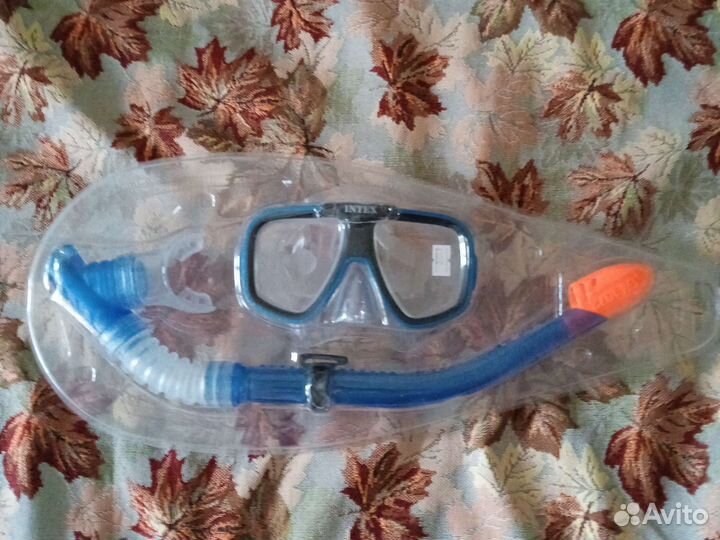 Для моря: маска, тапочки 37 р, шапочка, нарукавн