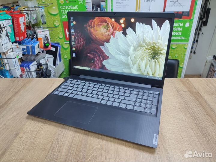 Lenovo amd a6/4gb DDR4/ SSD 256gb/ аккум ок FHD