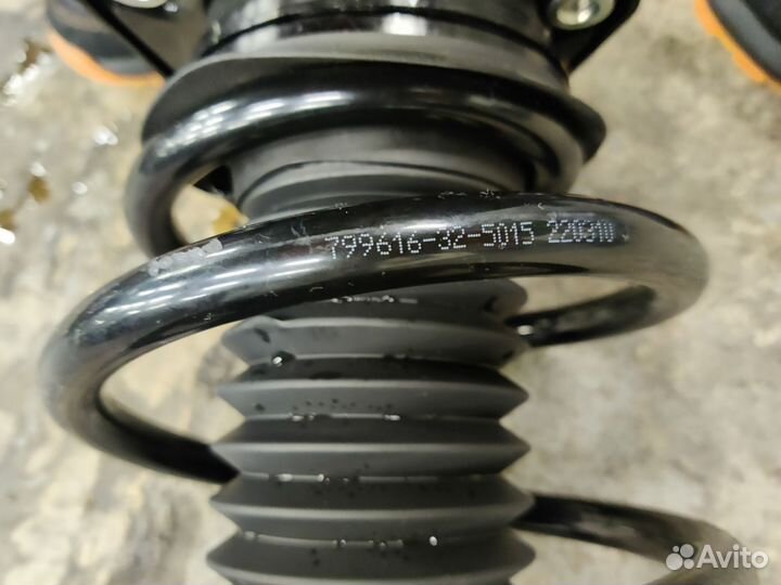 Амортизатор передний левый Exeed VX