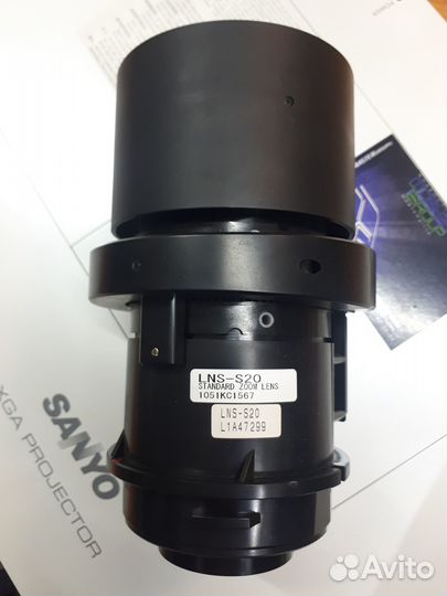 Проектор Sanyo xm150l 6000lm с объективом