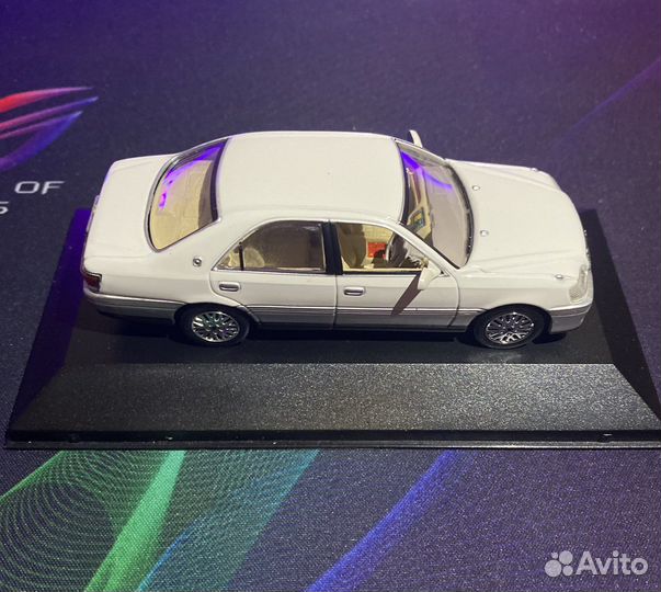 Модель Toyota Crown 1:43 Royal saloon