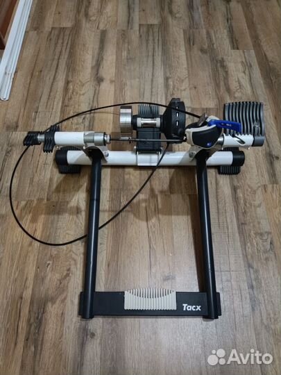 Велостанок tacx sirius