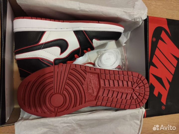 Кроссовки nike