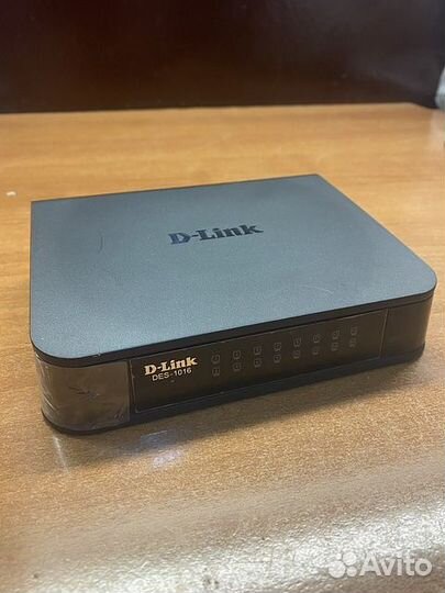 Коммутатор D-Link DES-1016A