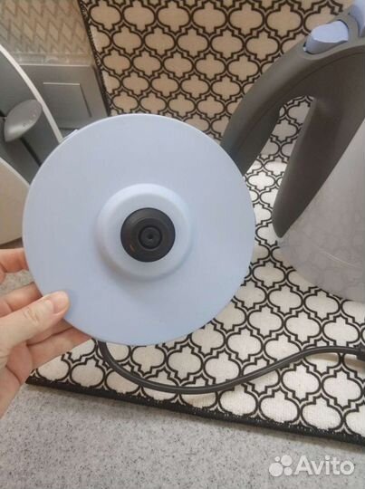 Электрический чайник Braun WK210 Германия