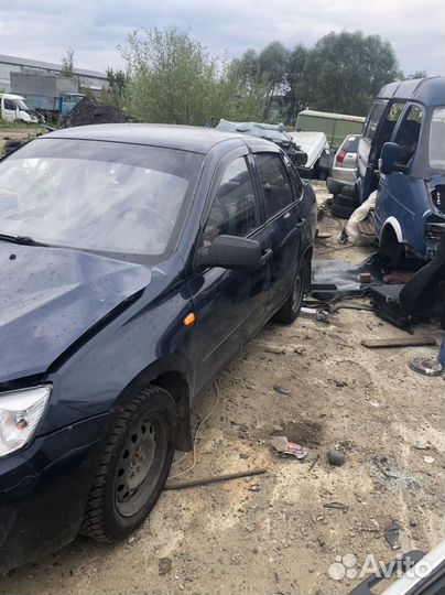 LADA granta в разбор