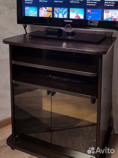 Тумба под телевизор