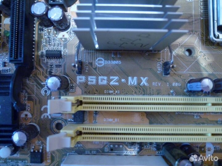 Материнская плата 775