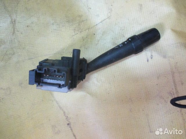 Переключатель подрулевой Avensis II