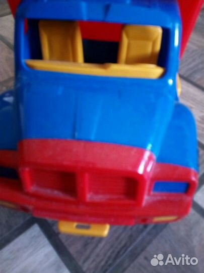 Детскаие игрушки