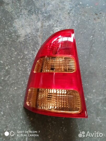 Фонарь задний Тойота Королла,Филдер 00-04 г.в