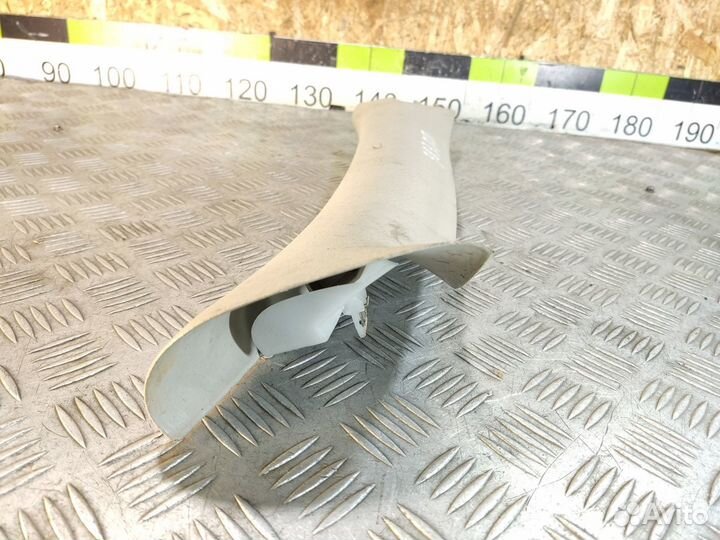 Обшивка стойки правая Chrysler Pt cruiser 2000-201