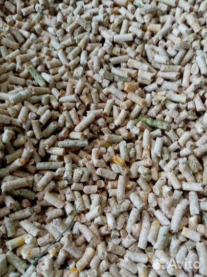 Гранулированный корм в мешках по 40 кг