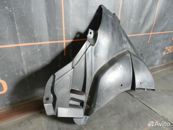 Щиток левый нижний - BMW 5 G30