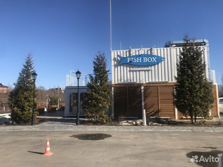 Официант с проживанием