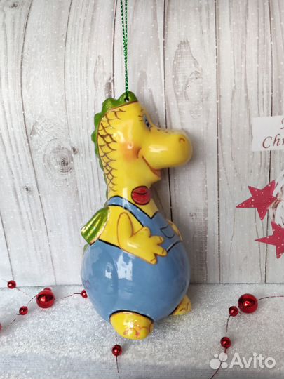 Елочные игрушки